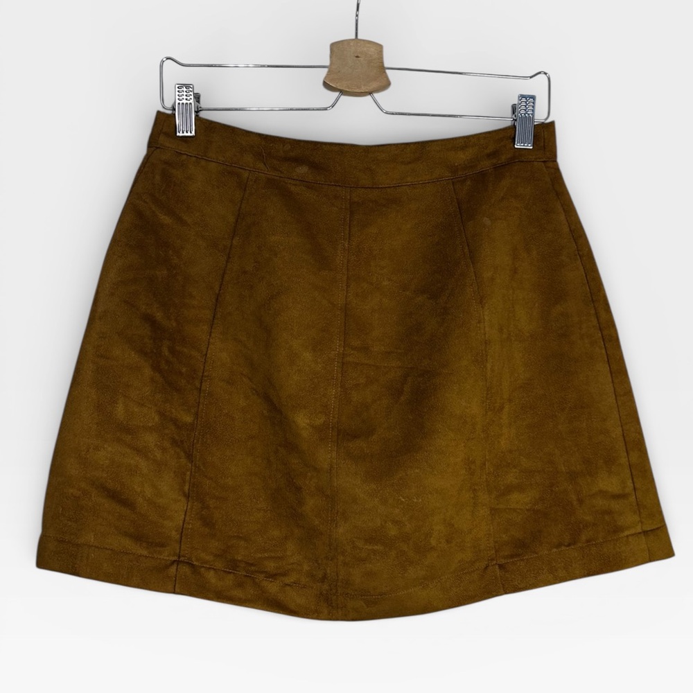 5 for $25🔥Old Navy‎ Vegan Suede Tan Mini Skirt Size 4 - Picture 2 of 6